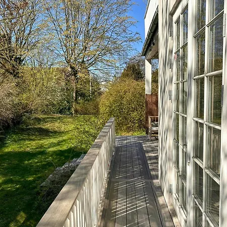 Mansion Flat With Garden Near And Centre København